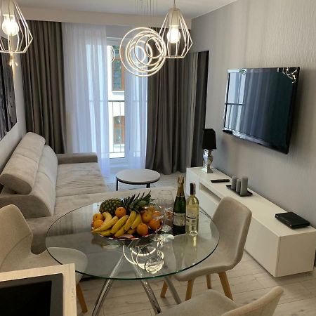 Apartmentsun White Вроцлав Экстерьер фото